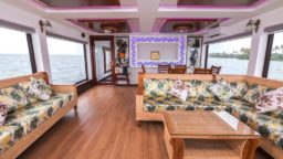 3 Bedroom Super Luxury Houseboat Package